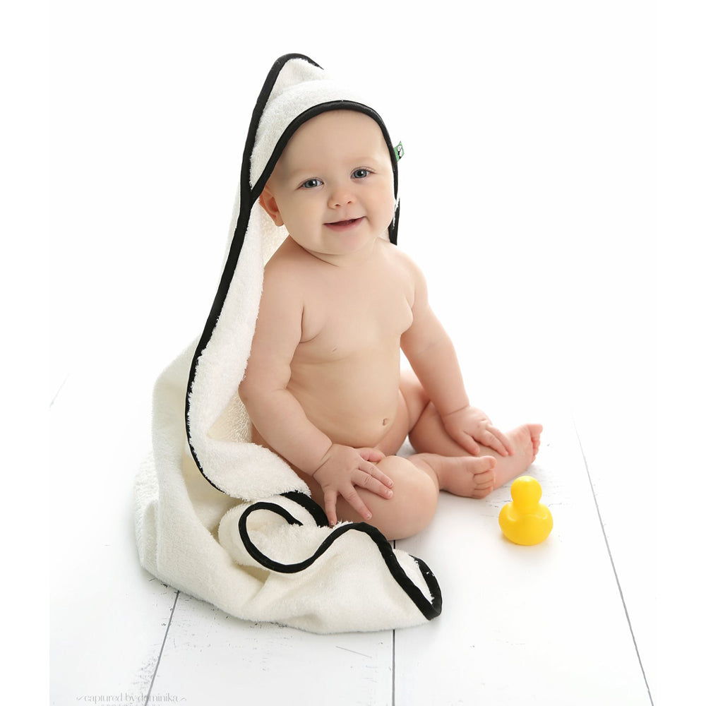 Bamboobino Canada - Hooded Towel - ella+elliot