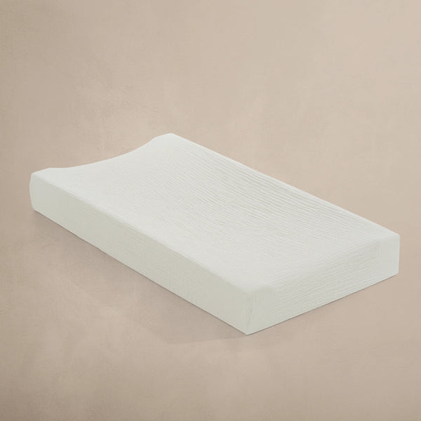 Oilo Canada - Eggshell Organic Muslin Change Pad Cover - ella+elliot