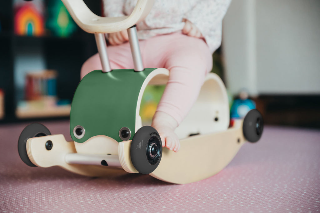 Wishbone Canada - Wishbone Mini Flip Walker - ella+elliot