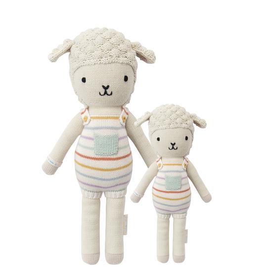 cuddle+kind Canada - Avery the lamb - ella+elliot