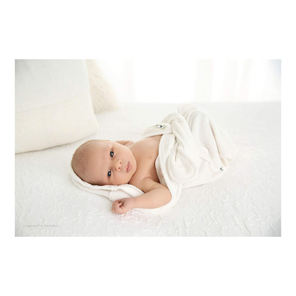 Bamboobino Canada - Infant Hooded Towel - ella+elliot