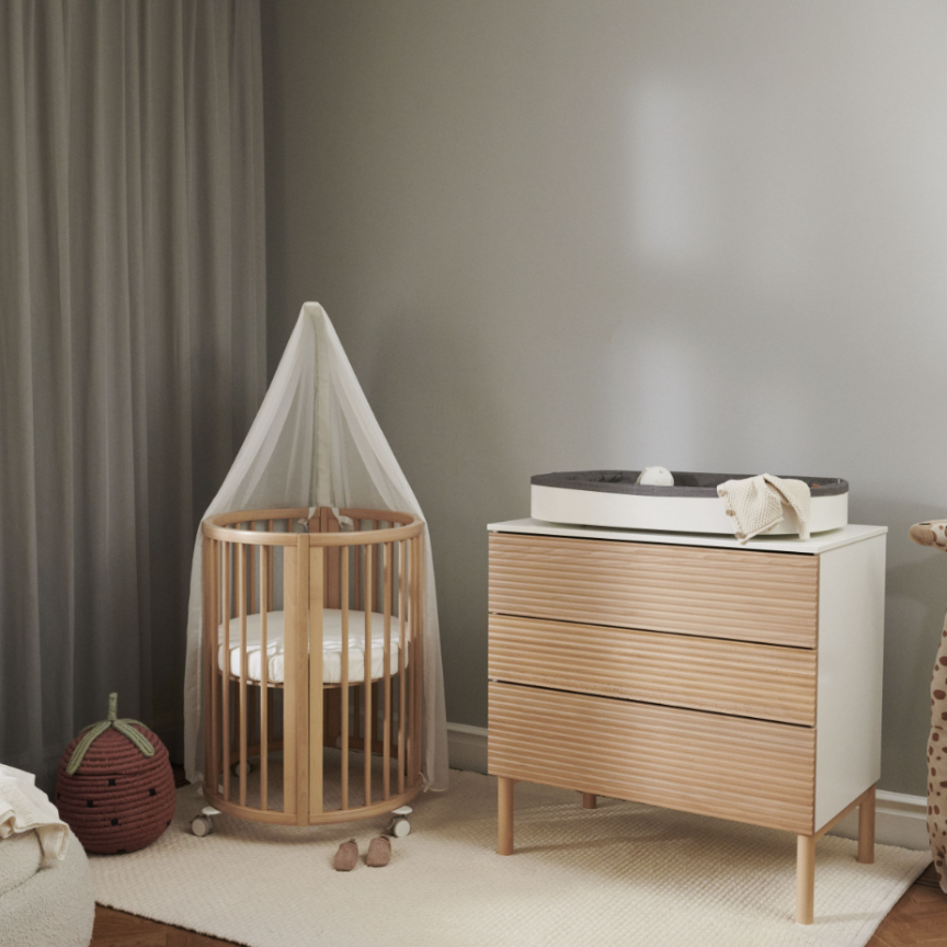 Stokke Canada - Sleepi Dresser (2023) - ella+elliot