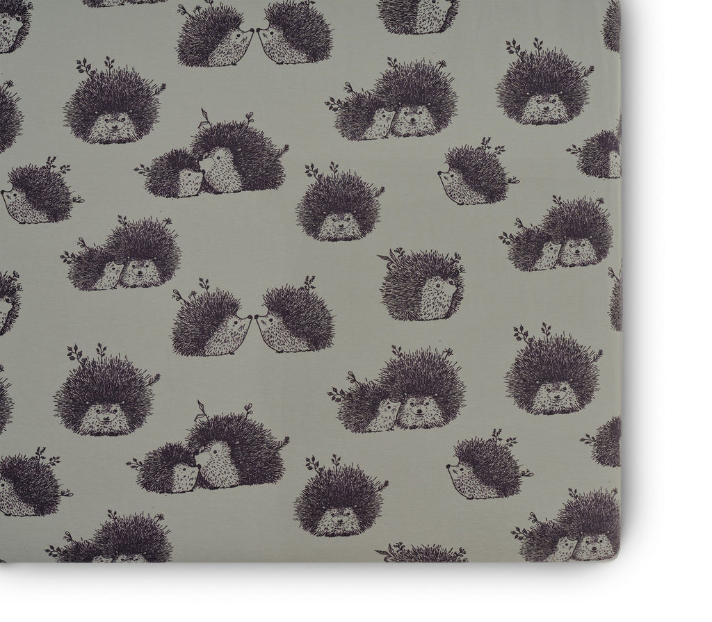 Oilo Canada - Hedgehog Crib Sheet - ella+elliot