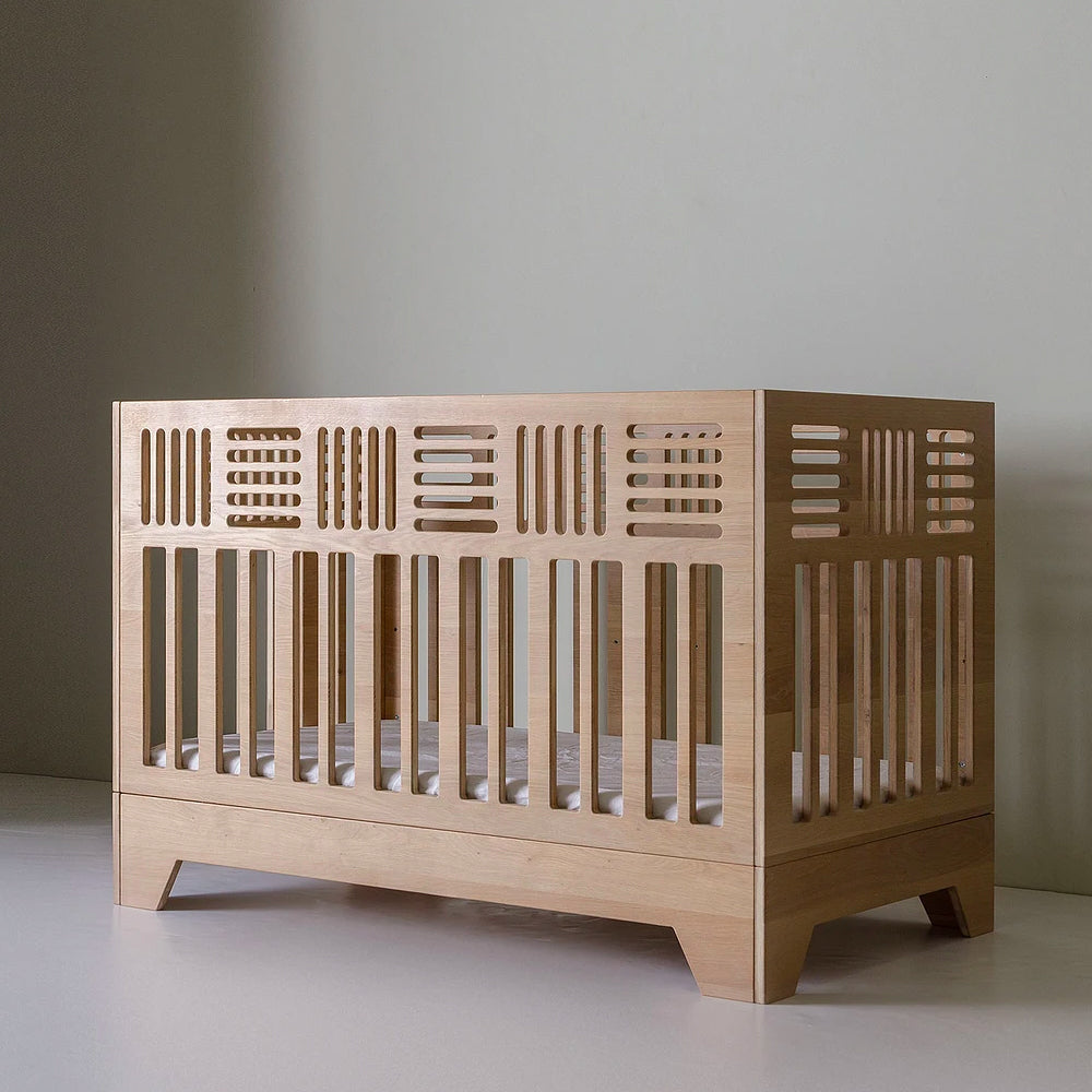 Kalon Studios Canada - Io Crib - ella+elliot