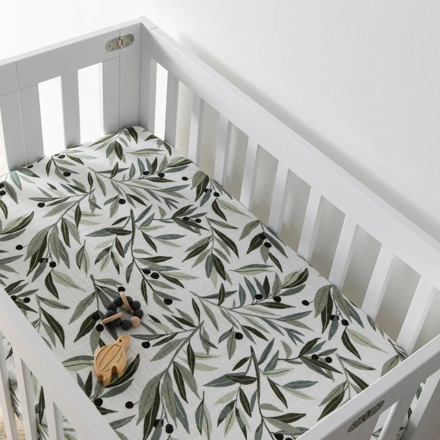 Babyletto Canada - Muslin Mini Crib Sheet - Olive Branches - ella+elliot